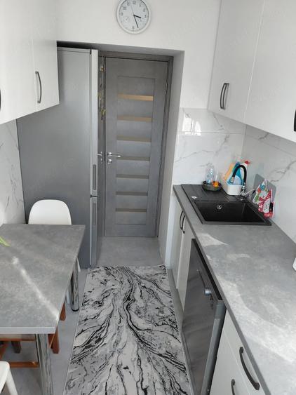 Apartament 2 camere renovat Ploie?ti zona vest - 1