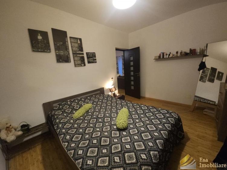 De vanzare vila individuala, central-Sabareni - 6