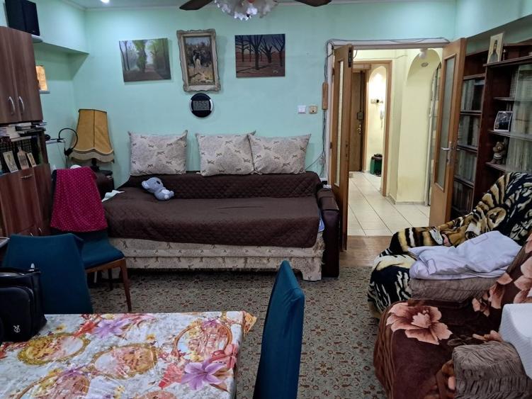 Apartament cu 2 camere decomandat în Nerva Traian