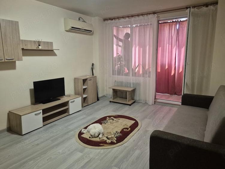 Apartament cu 2 camere semidecomandat în Central
