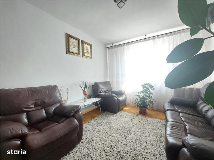 EXCLUSIVITATE, 4 camere, 60 mp, etaj 3, str.REPUBLICII zona CFR - 1