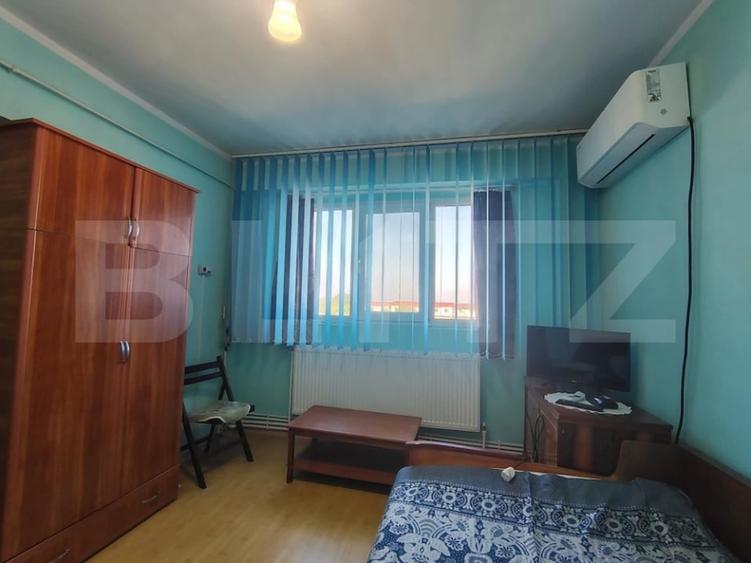 Apartament cu 2 camere decomandat, mobilat în