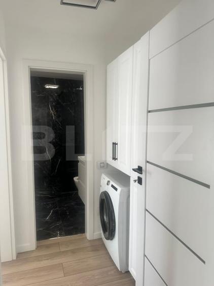 Apartament cu 2 camere semidecomandat, mobilat în Ultracentral