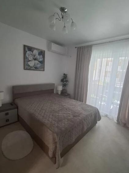 Apartament cu 2 camere decomandat, mobilat în Apărătorii Patriei