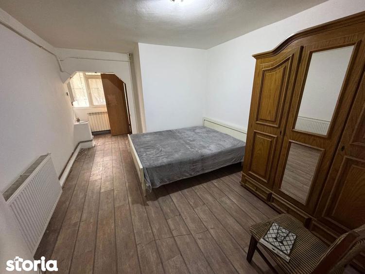Garsonieră în Galata