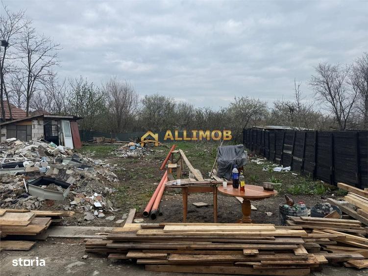 Casă cu 3 camere cu Teren 692 Mp în Fulga