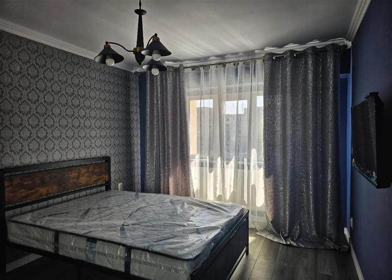 Apartament cu 3 camere decomandat în Păcurari