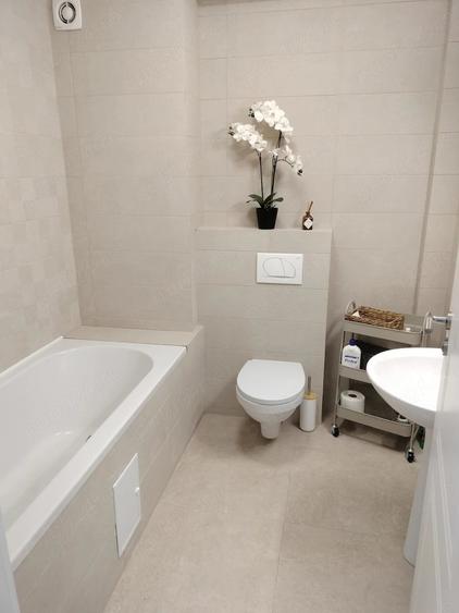 Apartament cu 2 camere decomandat în Tătărași