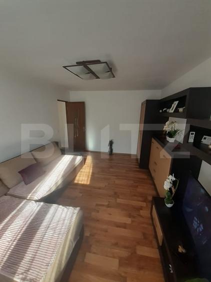 Apartament cu 2 camere decomandat, mobilat în Ultracentral