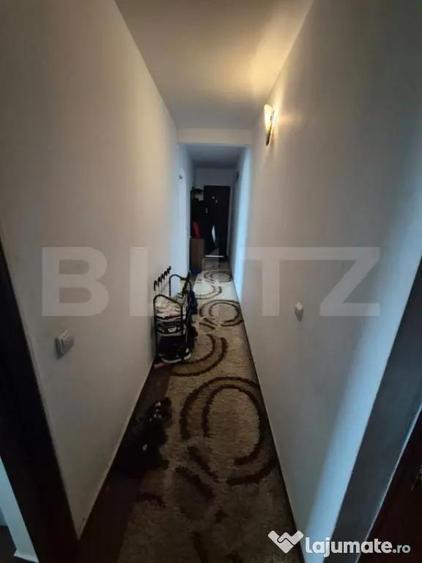 Apartament cu 3 camere decomandat în George Enescu