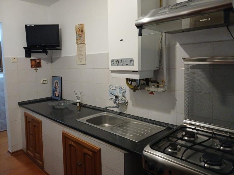 Apartament cu 2 camere nedecomandat în Central