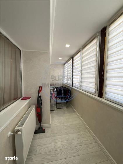 Apartament cu 4 camere decomandat în Ultracentral