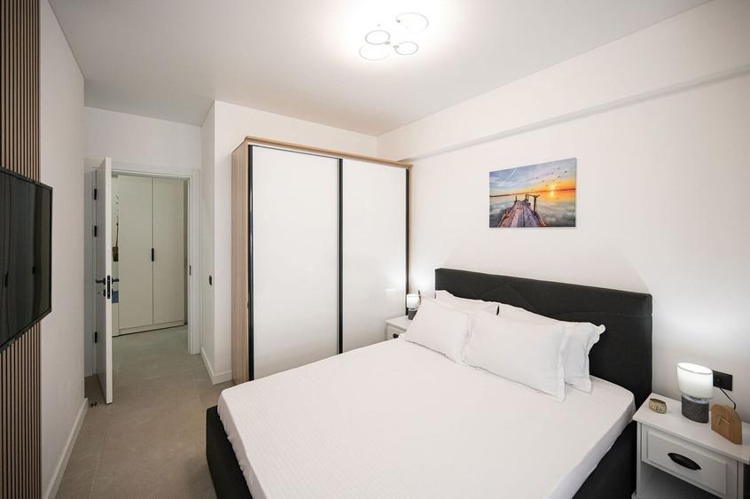 Apartament cu 2 camere decomandat în Mamaia-Sat