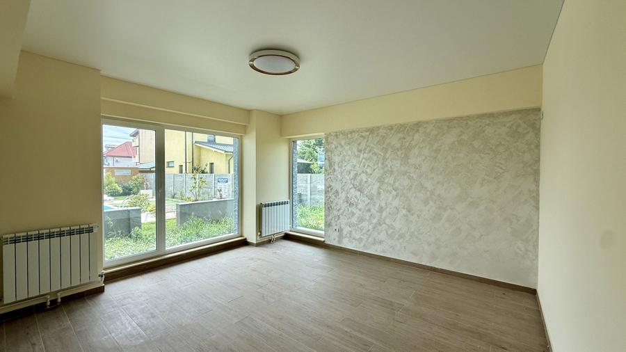 Apartament la PISCINĂ, curte proprie, finalizat, Parcare bonus - 4