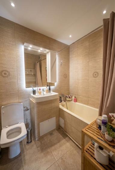 Apartament cu 2 camere decomandat în Alexandru cel Bun
