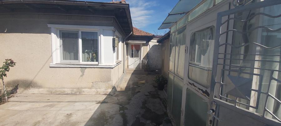 Casă cu 4 camere în Coiciu Casă cu 4 camere în Coiciu