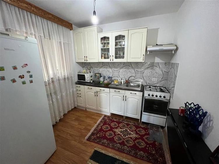 Casa P+1 de vanzare in Vanatori ! - 12
