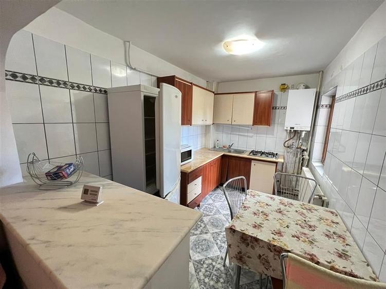 Apartament  3 camere + extindere zona Independentei - 5