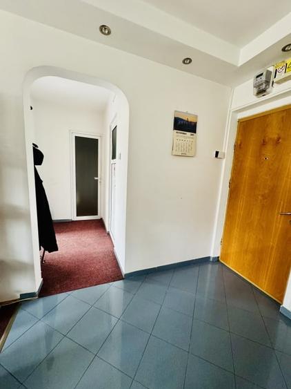 Spatiu ultracentral Sala Palatului pretabil Birouri-Cabinet - 8