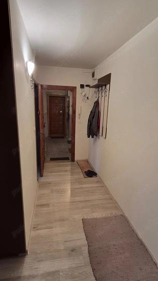 Proprietar, inchiriez apartament cu 1 camera langa pia?a Doina - 2