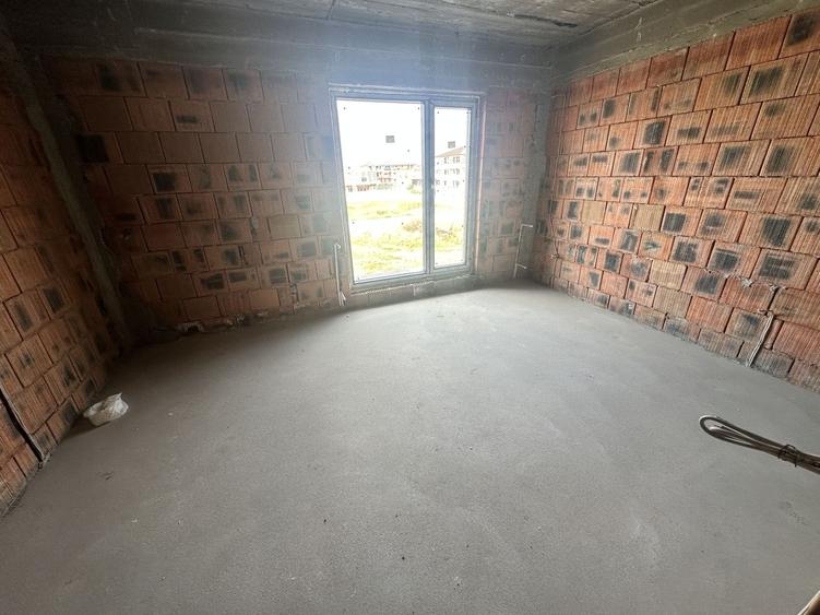 CASA - RATE LA DEZVOLTATOR PE 5 ANI, TOATE UTILITATILE, COMISION 0% - 4