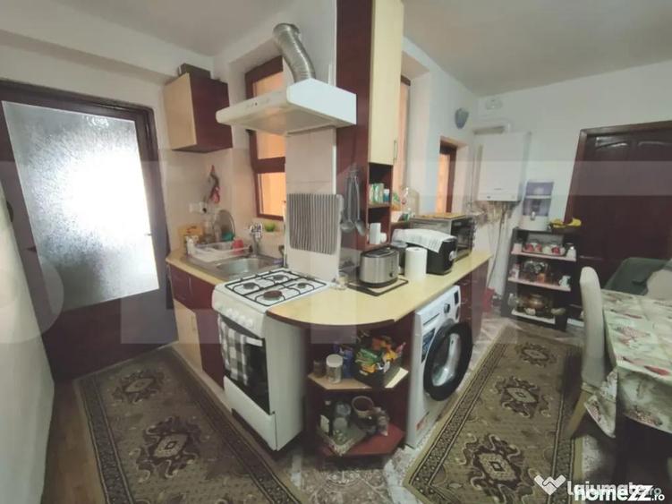 Oportunitate! Casa individuala renovata, curte ?i garaj, - 4