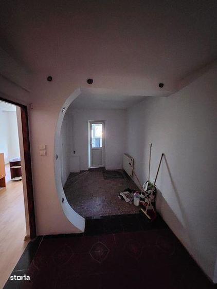 Inchiriez ap 2 camere - 4