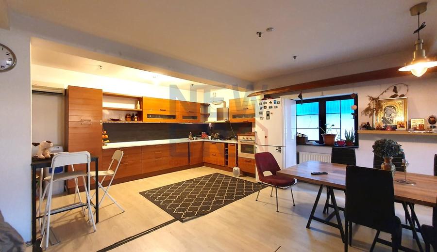 Casa de VANZARE in sector 5 Str. Antiaeriana resedinta sau after school - 11