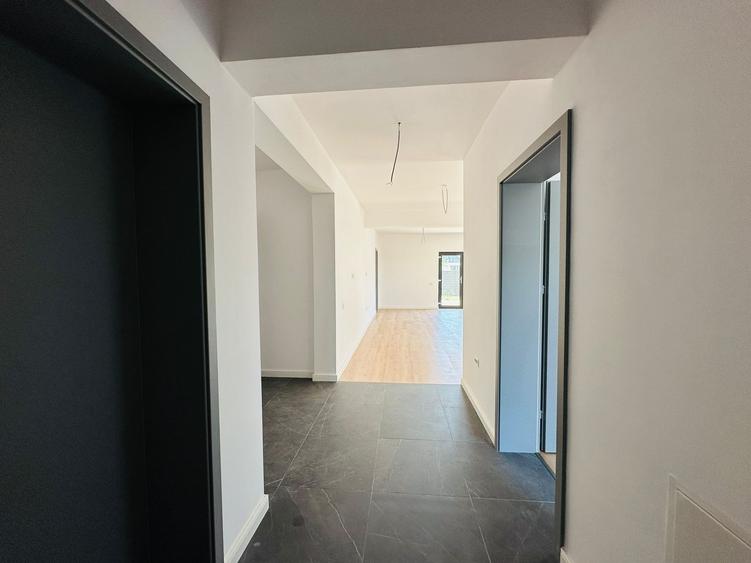 Casă de vânzare individuală | Berceni Ilfov - 4 camere - parter | 415 mp teren - 12