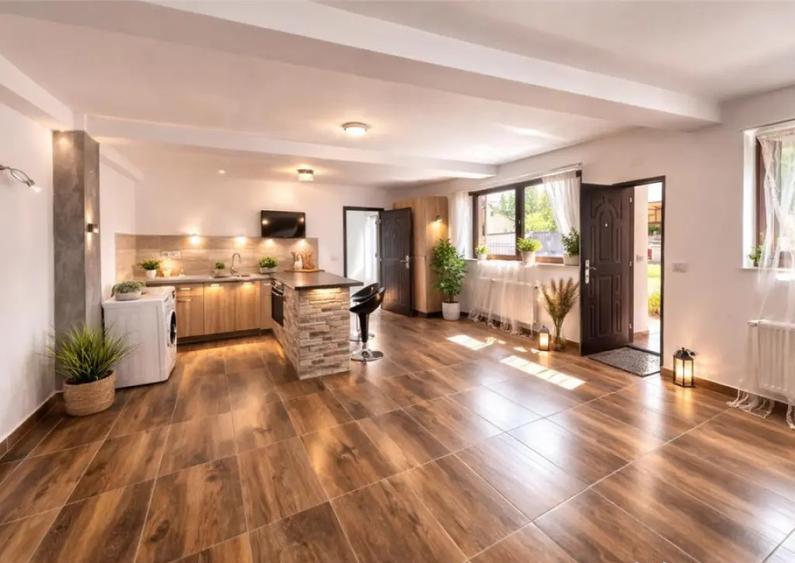 FILM 3D!Edificiu multifunctional, Semicentral,Targu Mures. - 2