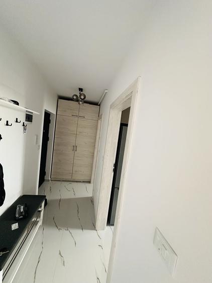 Apartament cu 3 camere decomandat în Giroc