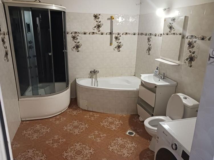 Casa de vanzare-Bucuresti sec.5 Zona Mall Liberti Jumbo - 1