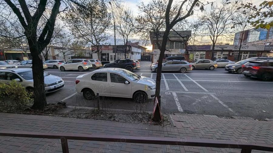 Inchiriez apartament ca spatiu comercial - 6