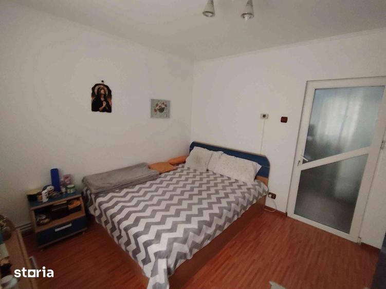 Ap 3 camere spa?ios-zona Liceul Pedagogic - 13