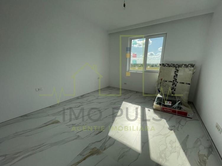 Duplex despartit de camera tehnica. Carport. - 4