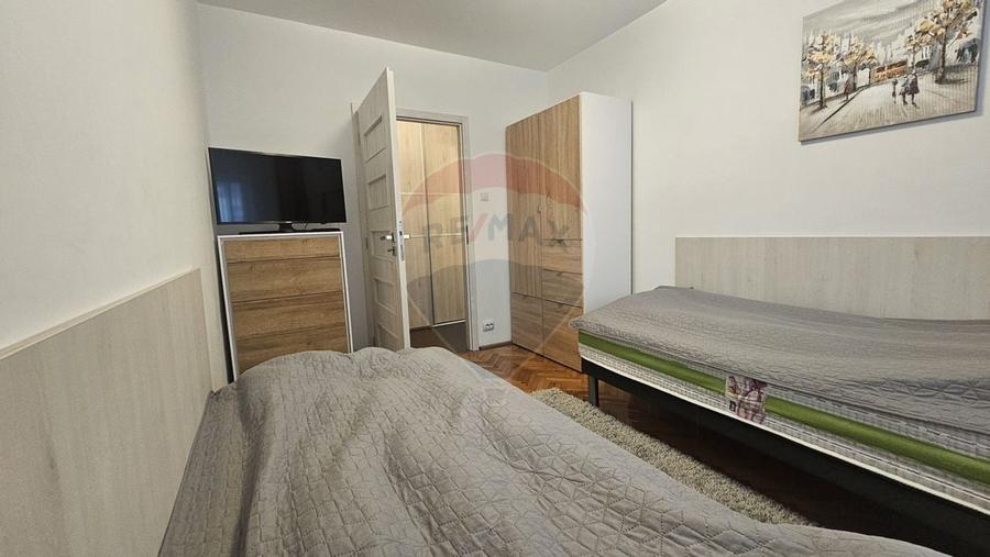 Apartament 3 camere spatios cu balcon inchis | Zona Racadau - 4