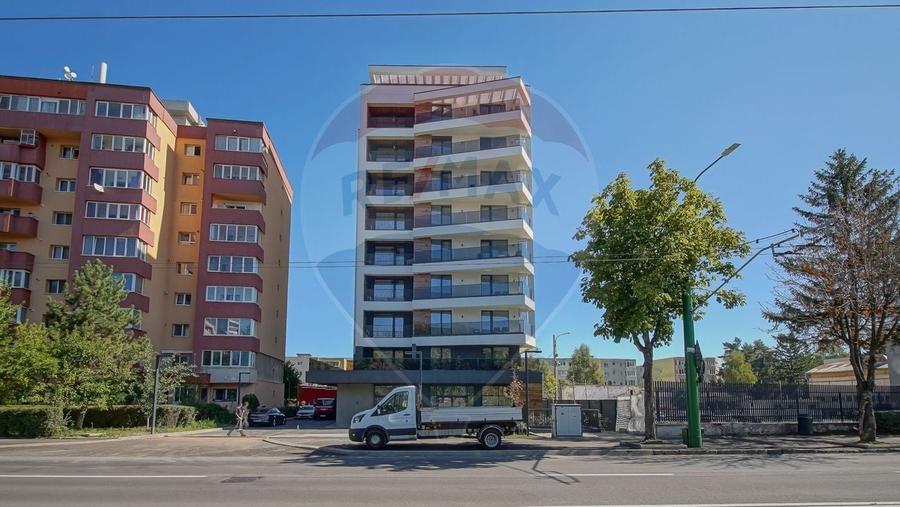 Apartament cu 2 camere de închiriat, Cosmopolit Rise - 21