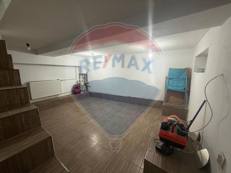 Cladire/Casa P+3+T Rovine Oportunitate Investitie - 22