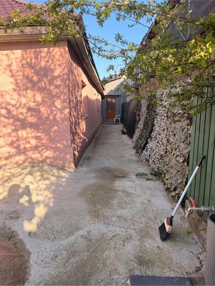 Casa de vanzare sau inchiriere km4-5 - 6