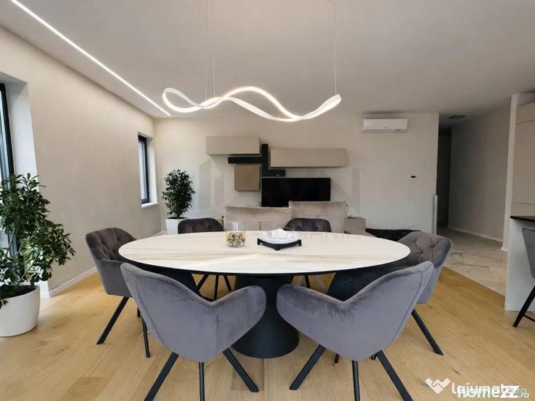 Apartament cu 4 camere decomandat, mobilat în Iancu Nicolae