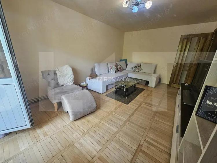 Apartament de vanzare, cu 4 camere, 77 mp, zona Soarelui Apartament de vanzare, cu 4 camere, 77 mp, zona Soarelui