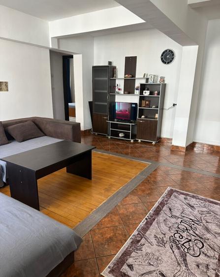 Apartament de inchiriat - 1