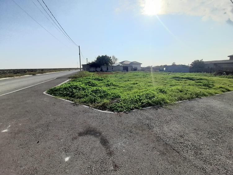 Vanzare teren intravilan de 499 mp situat în Cumpăna, având 2 fronturi stradale - 2