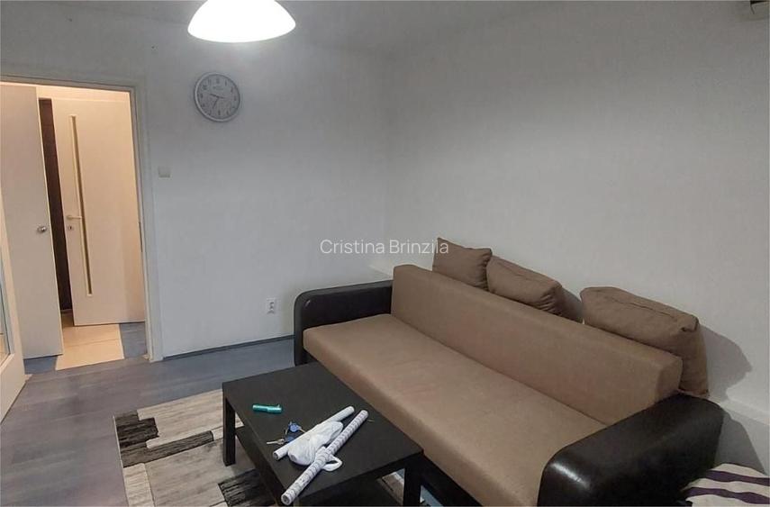 Garsonieră călduroasă, balcon, utilități incluse în pret, etaj 3 – Ion Mihalache