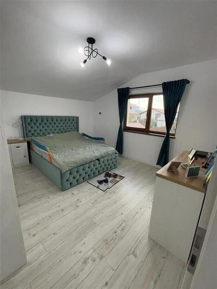 CASA DEOSEBITA 4 CAMERE, CRISTIAN - 5