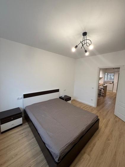 Apartament 1 camera ,etaj 3 ,zona Bilascu - 4