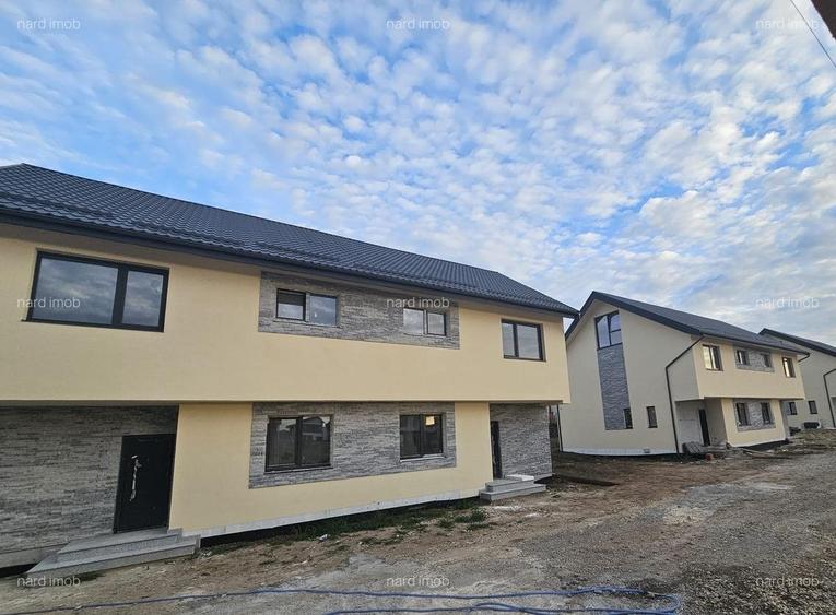 Locuinta cuplata ,tip duplex P+1+M,Sd190mp,Su145mp,4 camere,  "vanzare "la alb"! - 4