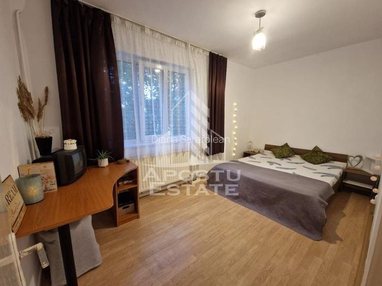 Apartament o camera, 32mp, centrala proprie, Complexul Studentesc