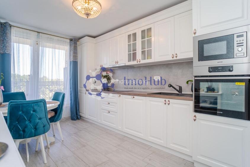 Apartament intabulat tip Penthouse  Copou, 3 camere