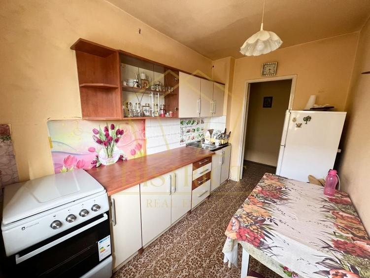 Apartament spatios cu 2 camere | Torontalului Apartament spatios cu 2 camere | Torontalului